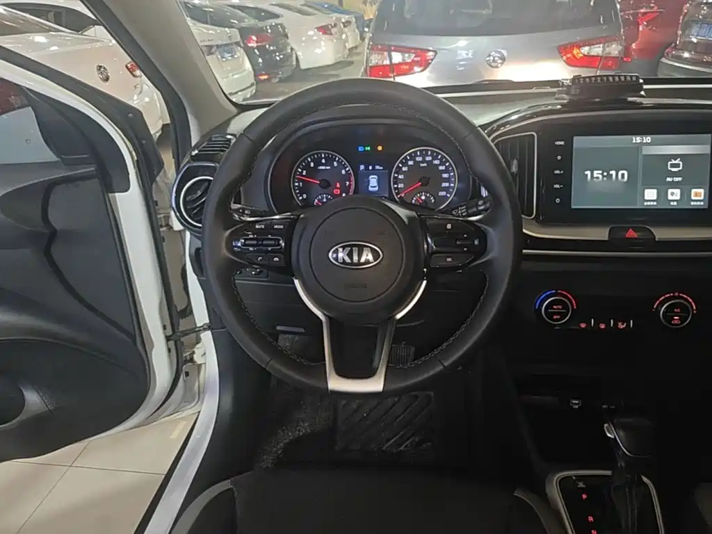 Kia KX1 2019 — фото 11