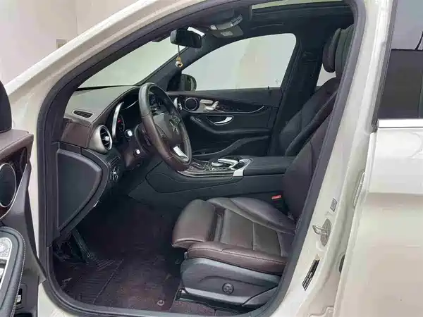 Mercedes-Benz GLC 2019