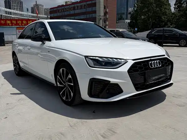Audi A4L 2023