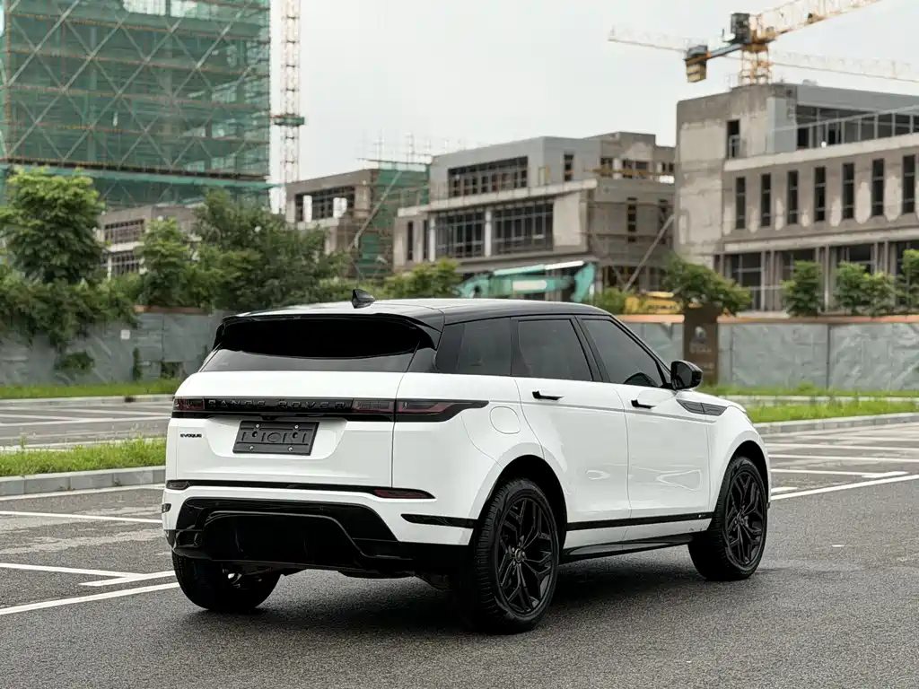 Land Rover Range Rover Evoque 2021 — фото 20