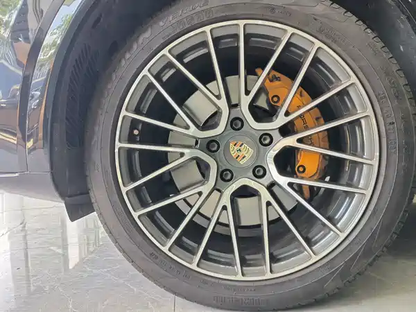 Porsche Cayenne 2019