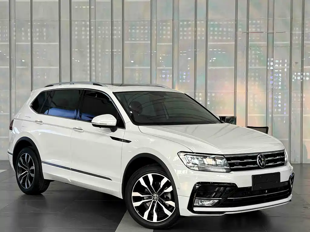 Volkswagen Tiguan L 2021 — фото 3