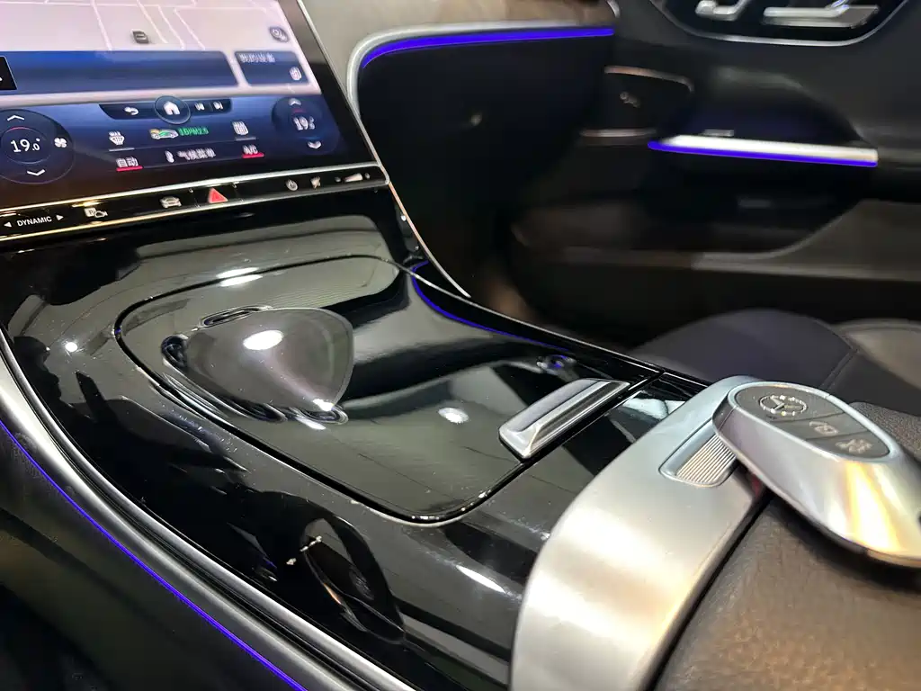 Mercedes-Benz C-Class 2022 — фото 9