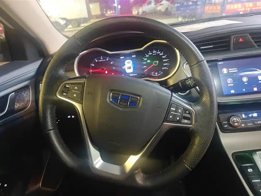 Geely Emgrand GL 2018 — фото 15