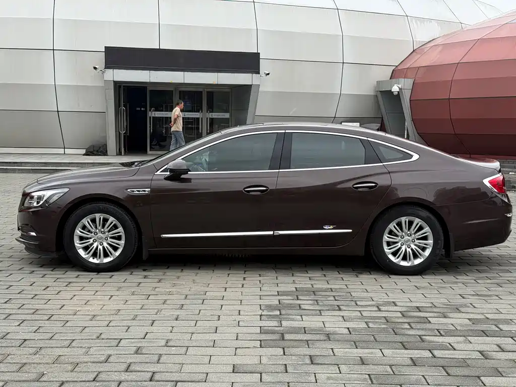 Buick LaCrosse 2016 — фото 7