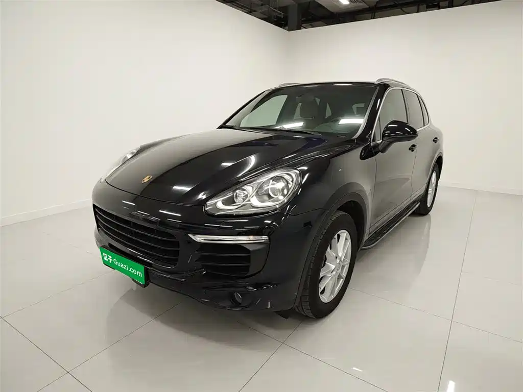 Porsche Cayenne 2018 — фото 1