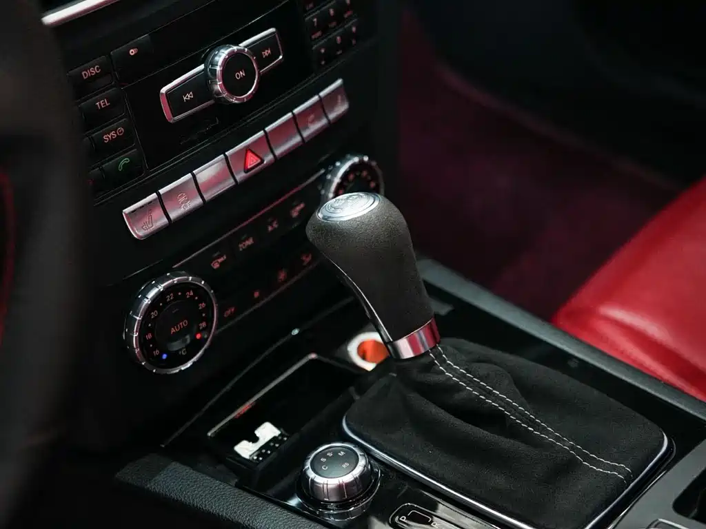Mercedes-Benz C-Class AMG 2015 — фото 13