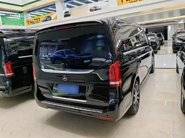 Mercedes-Benz V-Class 2021