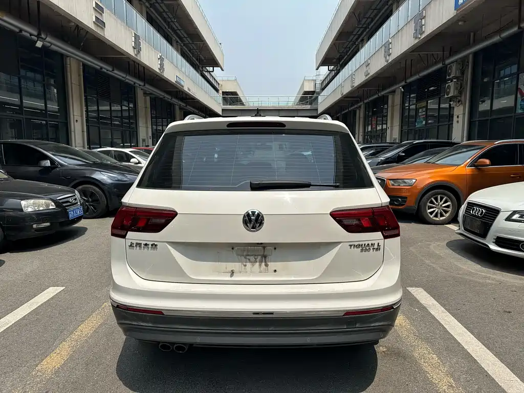 Volkswagen Tiguan L 2019 — фото 5