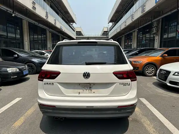 Volkswagen Tiguan L 2019