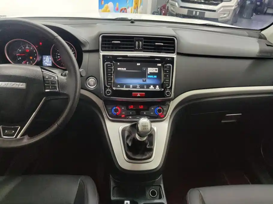 Haval M6 2019 — фото 13