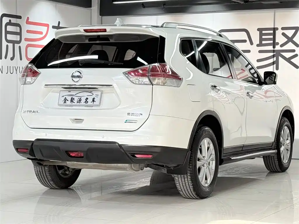 Nissan X-Trail 2016 — фото 6