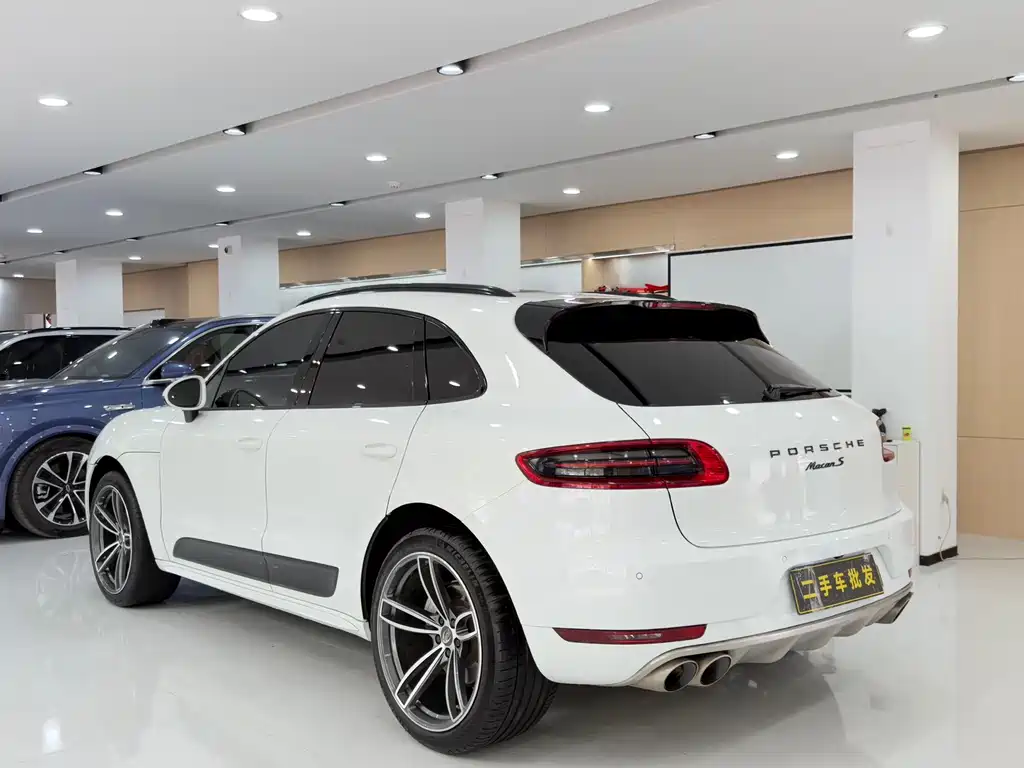 Porsche Macan 2014 — фото 9