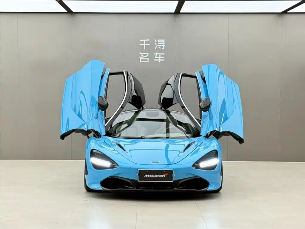 McLaren 720S 2019 — фото 2