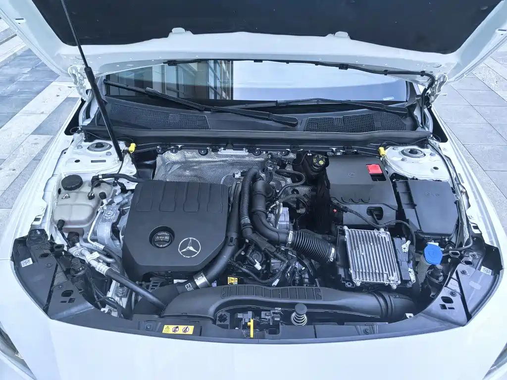 Mercedes-Benz CLA 2023 — фото 11