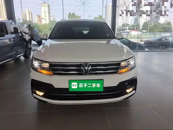 Volkswagen Tiguan L 2021