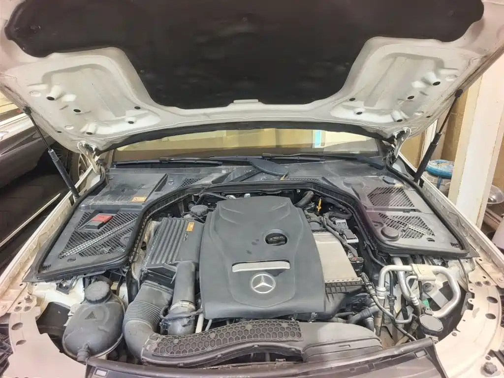 Mercedes-Benz C-Class 2015 — фото 16