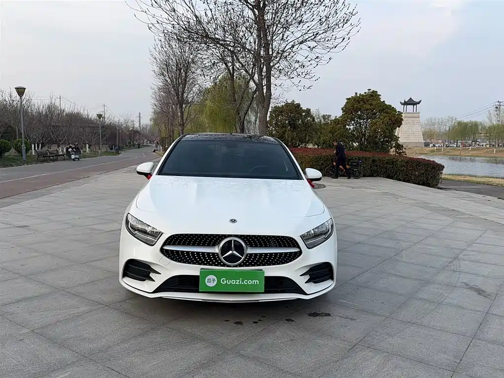 Mercedes-Benz A-Class 2021 — фото 3