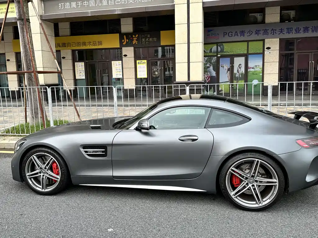 Mercedes-Benz AMG GT 2020 — фото 2