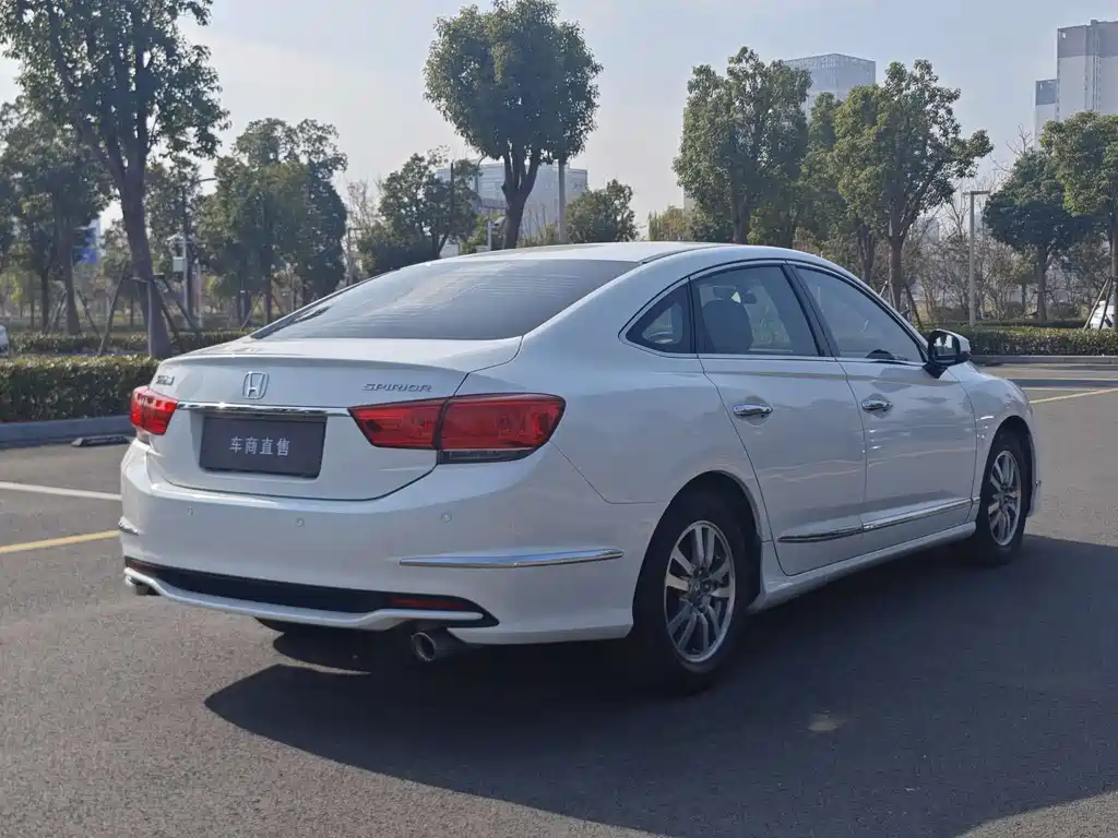 Honda Spirior 2018 — фото 6
