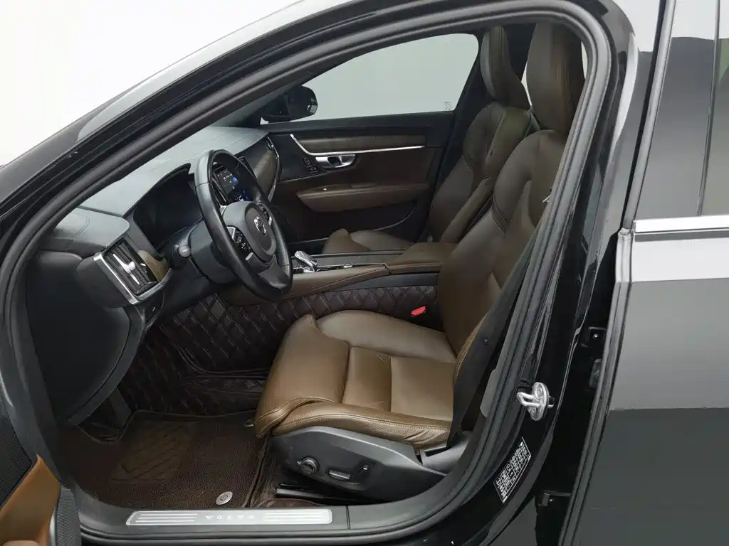 Volvo S90 2023 — фото 10