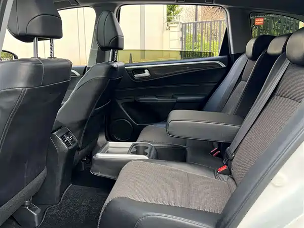 Honda Jade 2020