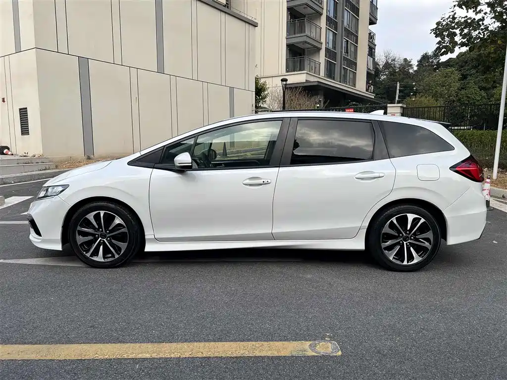 Honda Jade 2019 — фото 2