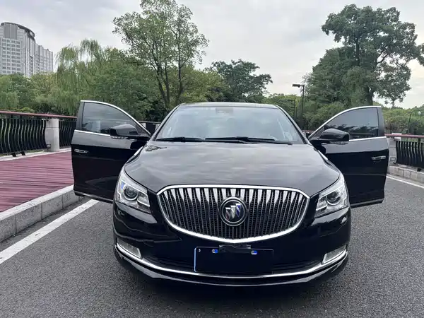 Buick LaCrosse 2013