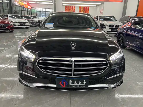 Mercedes-Benz E-Class 2023