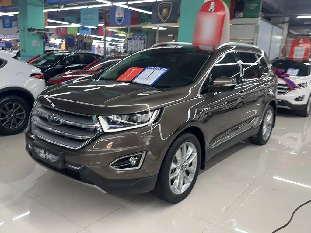 Ford Edge 2017 — фото 9