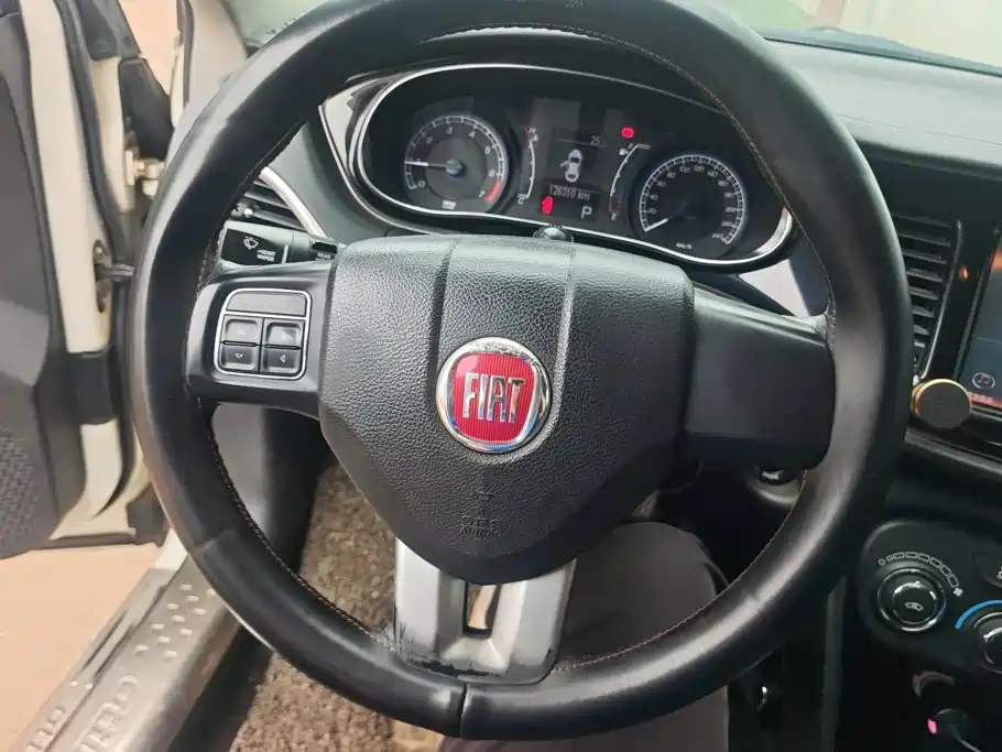 Fiat Delight 2015 — фото 15