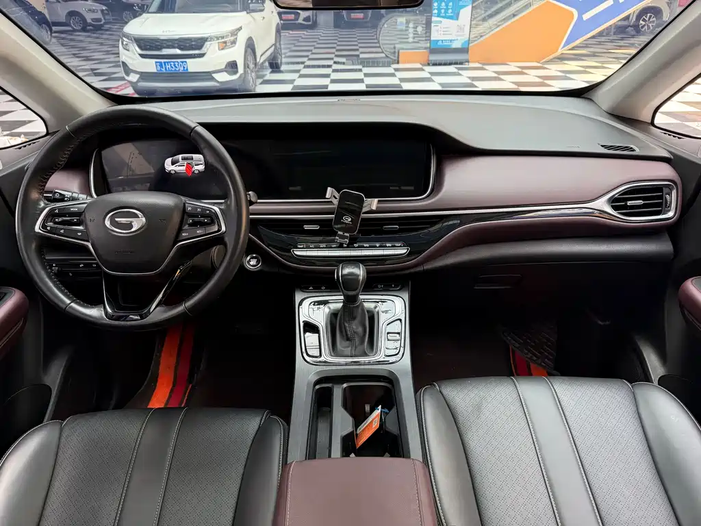 GAC Trumpchi M6 2022 — фото 11