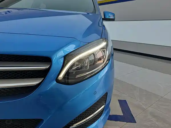 Mercedes-Benz B-Class 2016