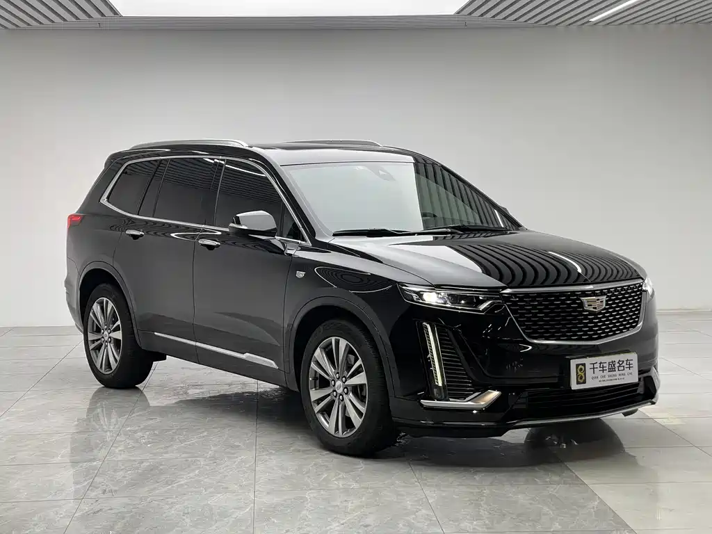 Cadillac XT6 2020 — фото 3