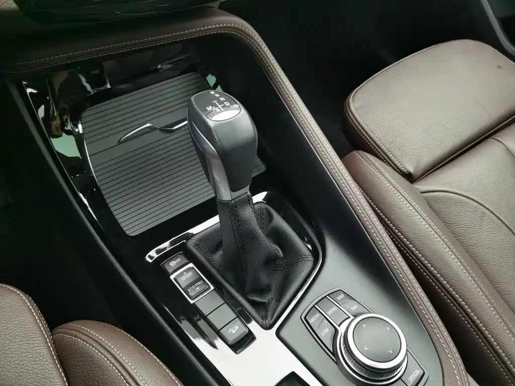 BMW X1 2019 — фото 13