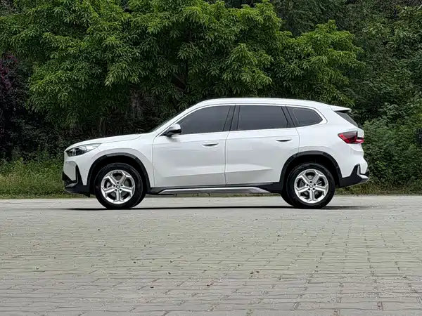 BMW X1 2023