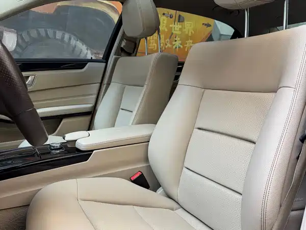 Mercedes-Benz E-Class 2014