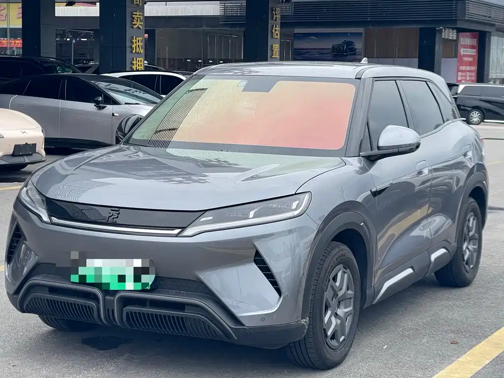BYD Yuan UP 2025
