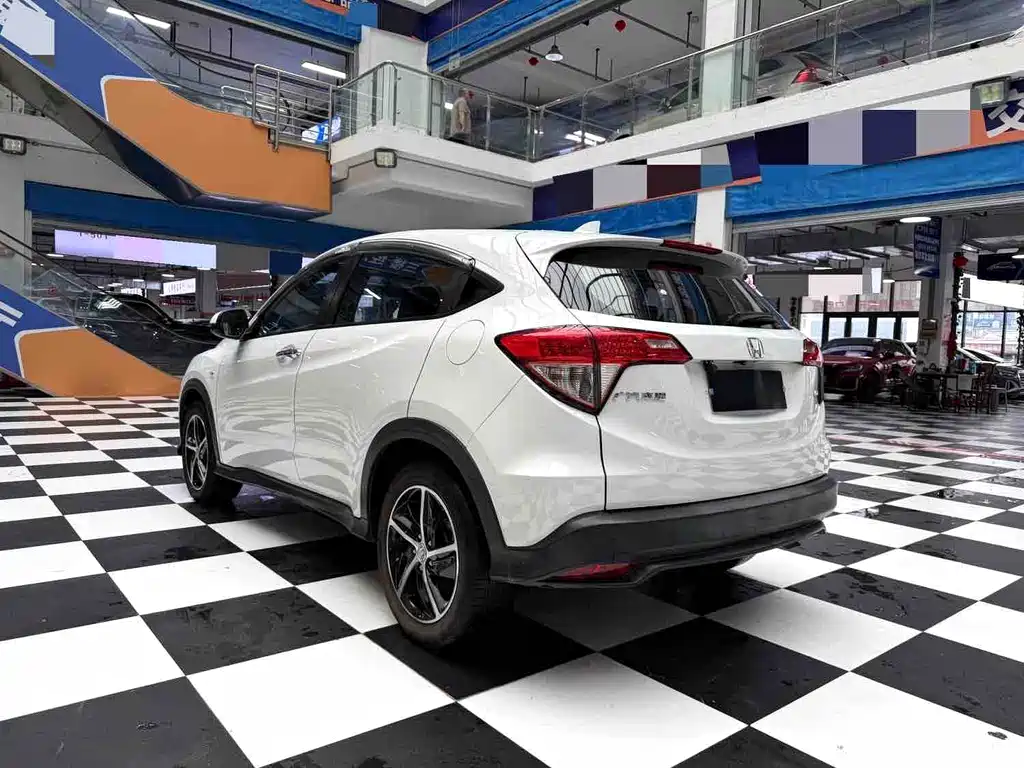 Honda Vezel 2021 — фото 12