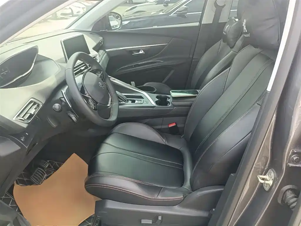Peugeot 4008 2018 — фото 11