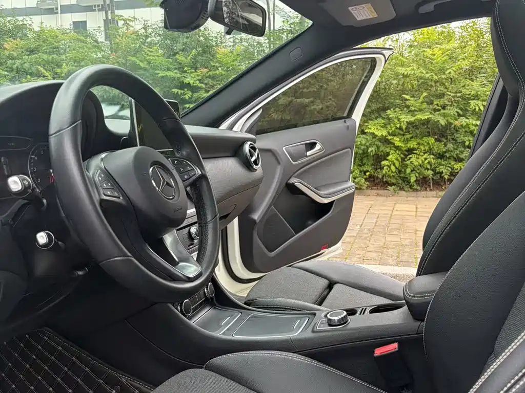 Mercedes-Benz A-Class 2018