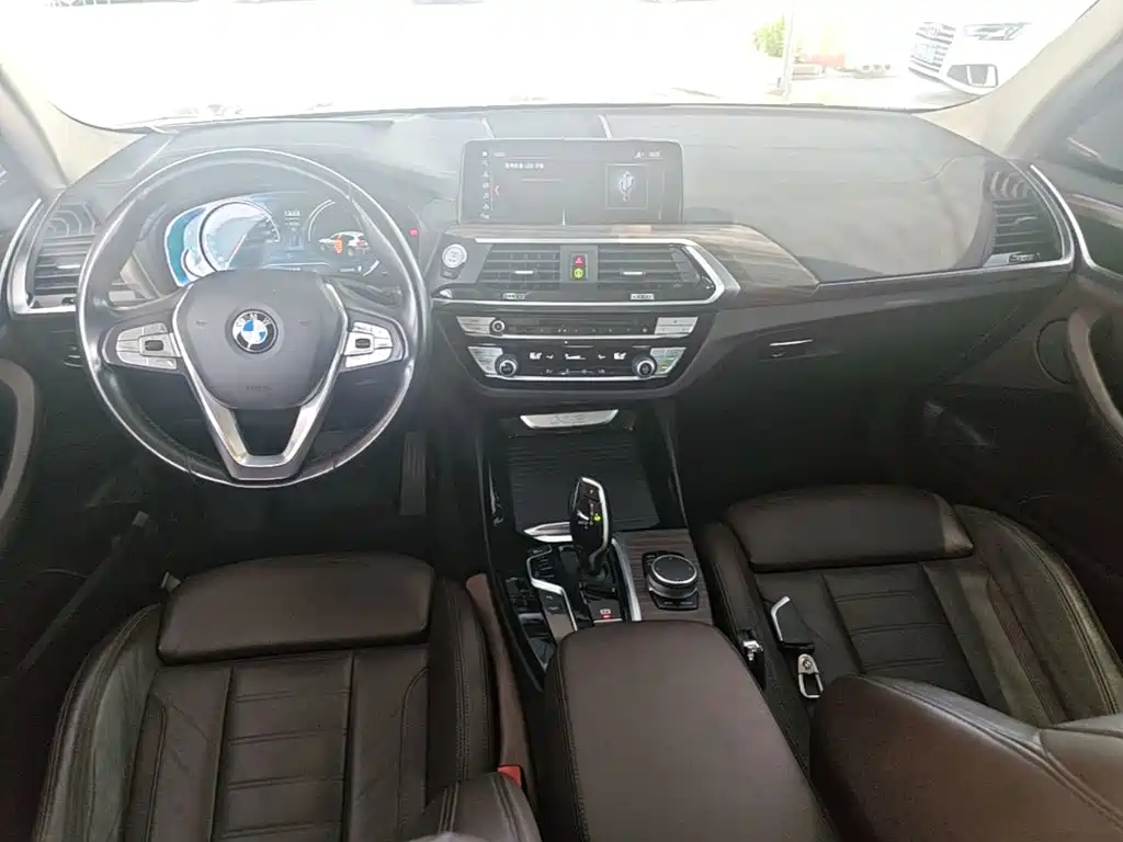 BMW X3 2019 — фото 10