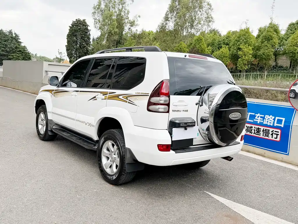 Toyota Prado 2008 — фото 20