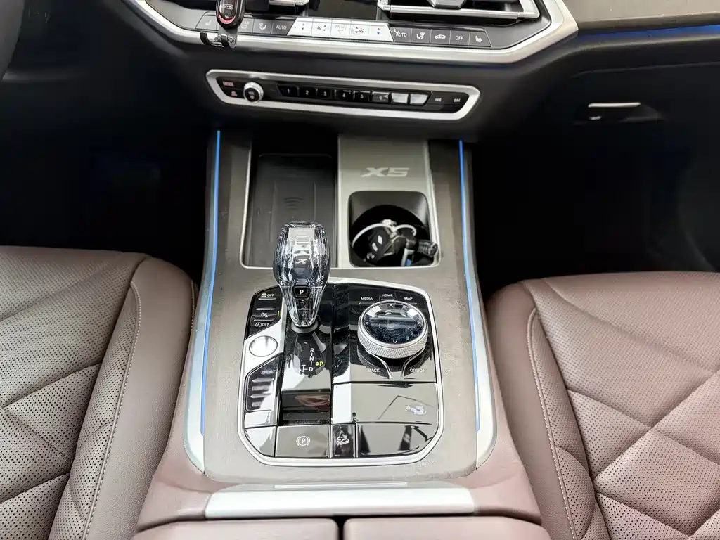 BMW X5 2022 — фото 12