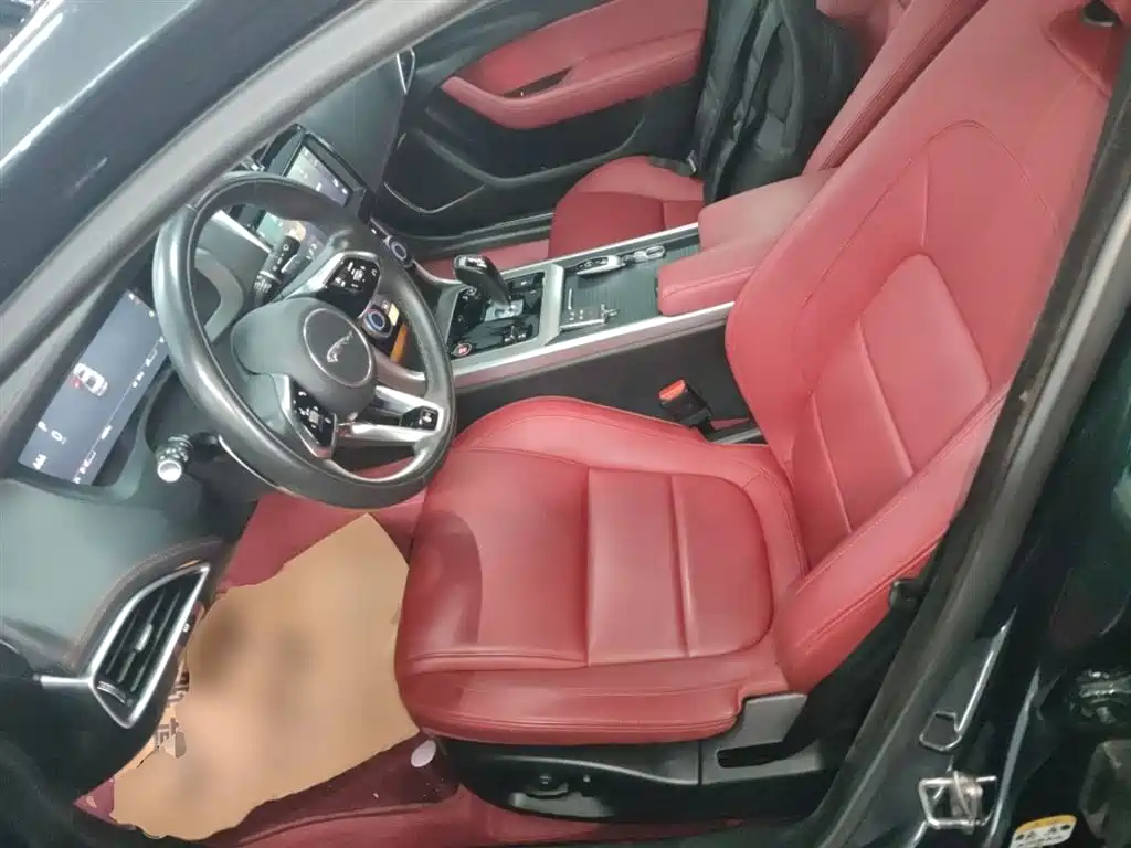 Jaguar XEL 2023 — фото 15