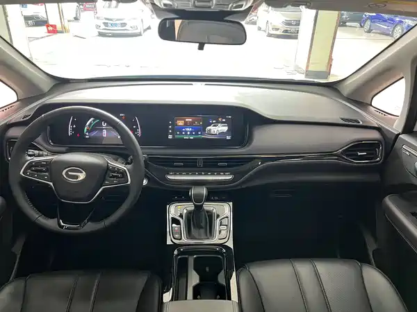 GAC Trumpchi M6 2025