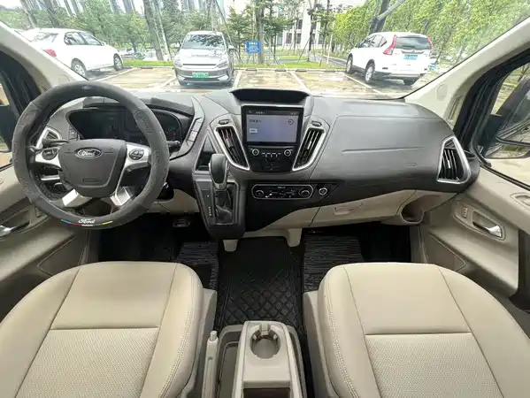 Ford Tourneo 2017