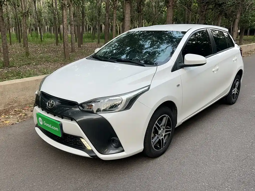 Toyota Yaris L 2016
