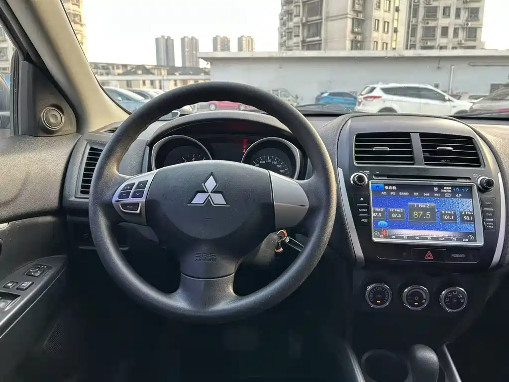 Mitsubishi ASX 2016 — фото 13