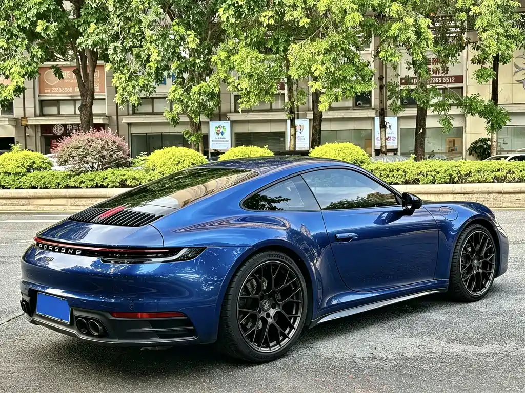 Porsche 911 2022